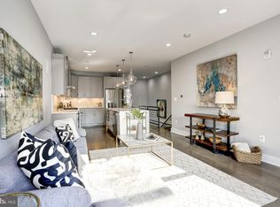 1220 Raum St NE #1, Washington, DC 20002