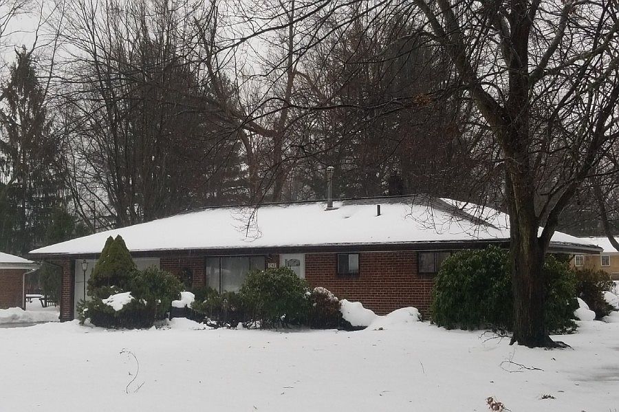 2nd image of 1542 Bradford Dr