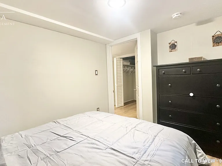 58 S Kingsway — Photo 9