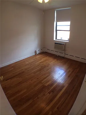 Rented by R New York | media 23