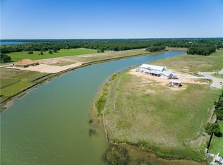 1721 Laguna Bay S, Azle, TX 76020
