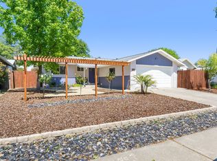 2821 Loyola Dr, Davis, CA 95618