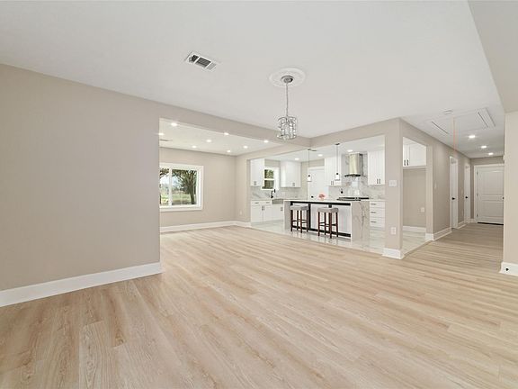 5th image of 13431 Vrlla Rd