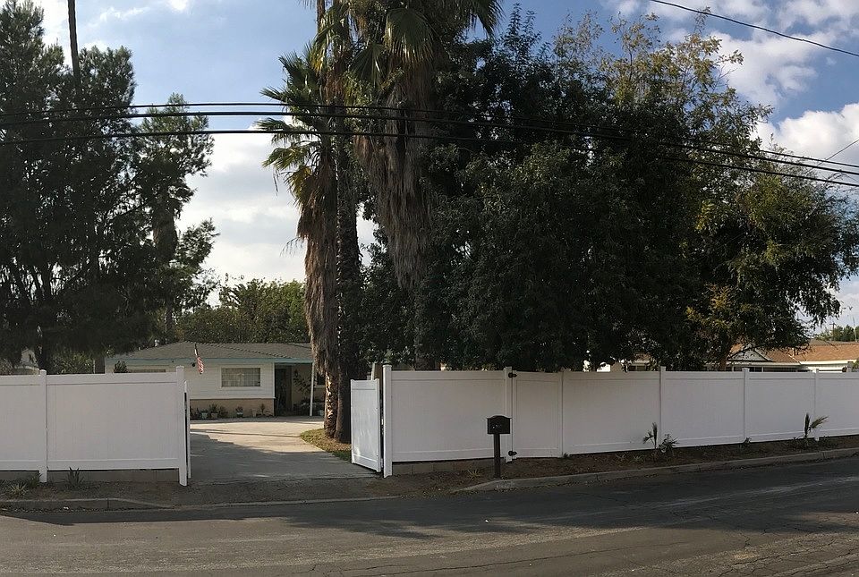 1st image of 9009 Aqueduct Ave