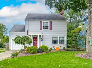 217 Avondale Dr, Akron, OH