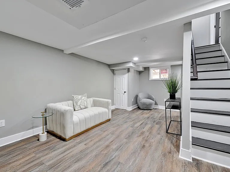 5008 Tuckerman St — Photo 15