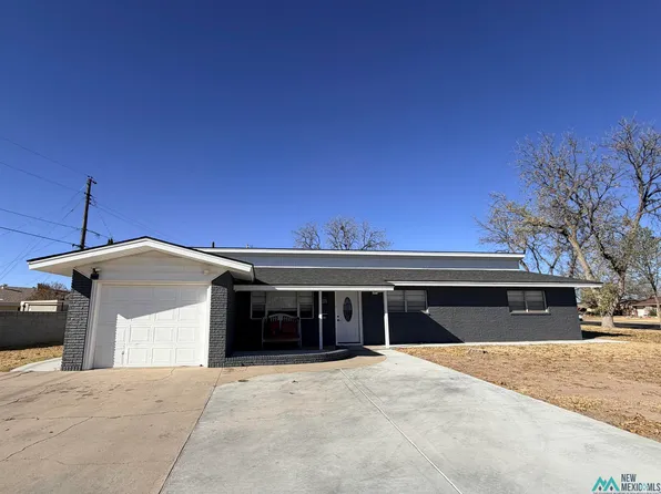 200 W Blanco Dr, Hobbs, NM 88240