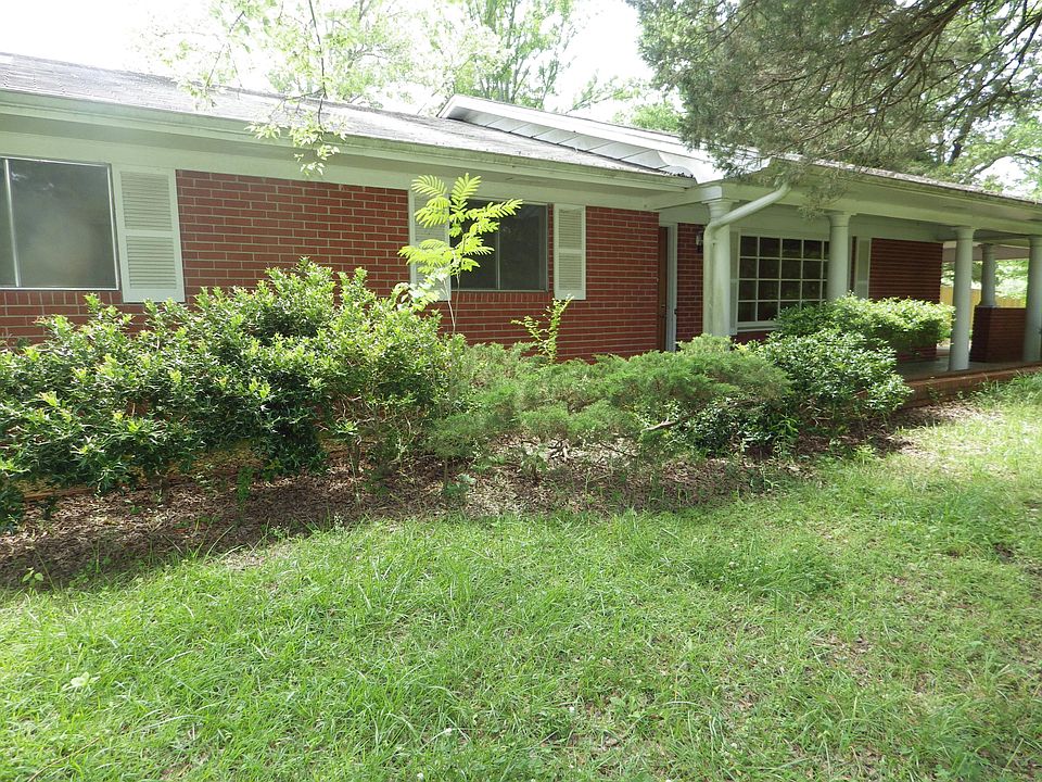 1st image of 114 Seville Pl