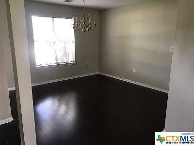 4th image of 5115 Warwicke Dr
