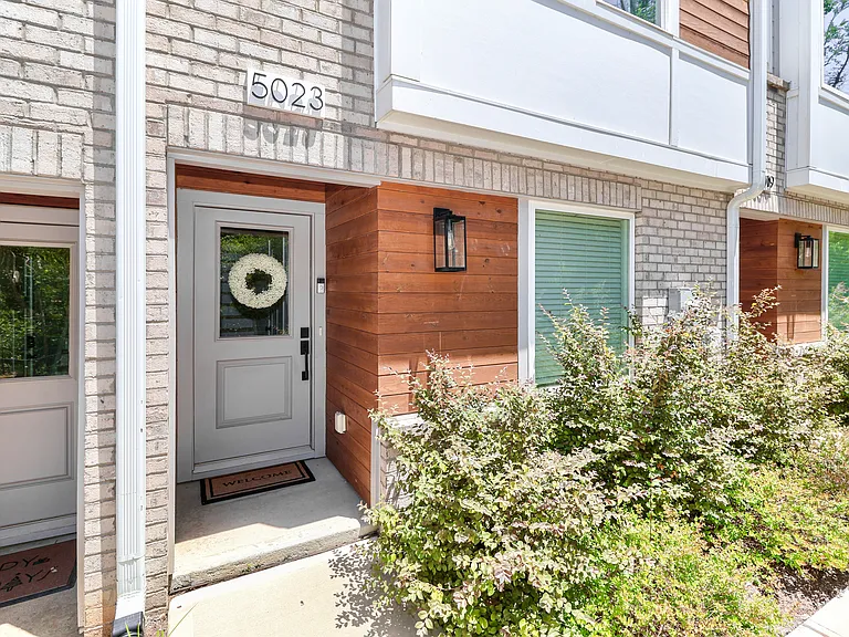 5023 York Park Ln — Photo 42