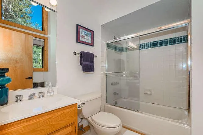 12160 Lausanne Way — Photo 21