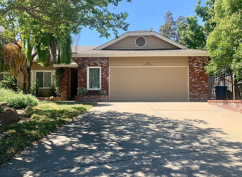 1st image of 1390 Estates Dr