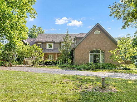 2nd image of 14639 W Crabapple Dr