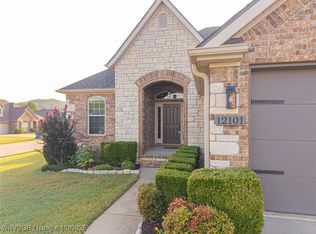 12101 Sapling Dr, Fort Smith, AR 72916