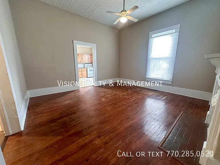 112B Peachtree St — Photo 8
