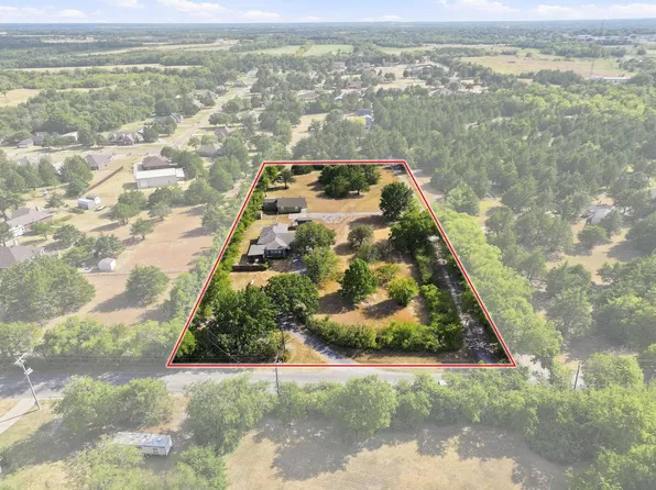 2626 Dripping Springs Rd, Sherman, TX 75090