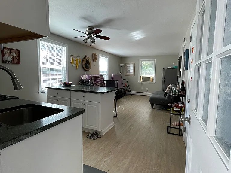 Carriage Dr — Photo 1