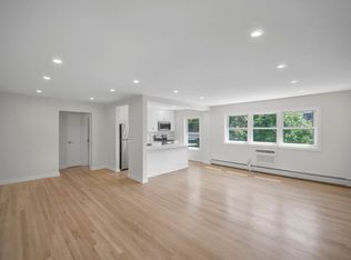 1614 Valley St APT 2C, Fort Lee, NJ 07024