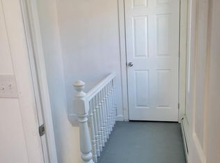 17 Maiden Ln #2, Cohoes, NY 12047