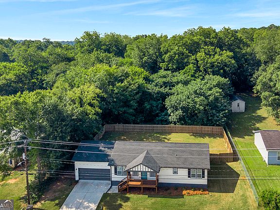 3rd image of 3161 Stone Mountain St NW
