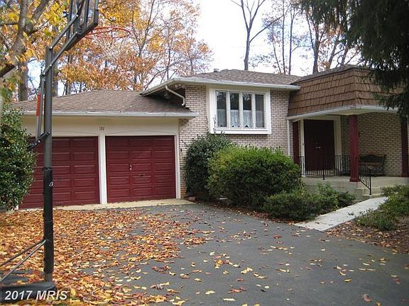 3rd image of 1311 Forestwood Dr