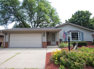 8703 W Eckel Ln, West Allis, WI 53227