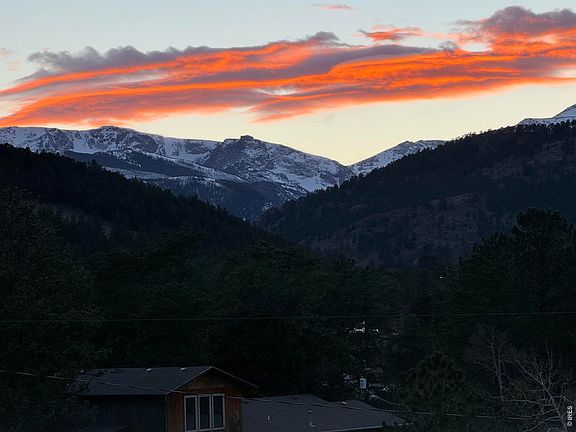 2nd image of 1352 Alpenglow Ln
