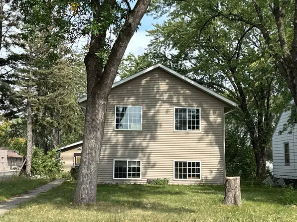 116 Columbia Ave NE, Saint Cloud, MN 56304