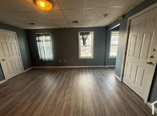 1905 N Main St, Fall River, MA 02720