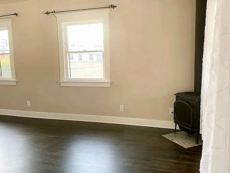 1136 E Appleton St #2 — Photo 4