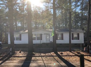 96 Canal Rd, Columbia, NC 27925