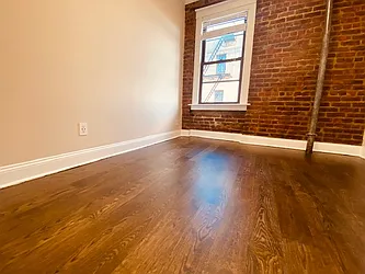 Rented by Silverstein Collection LLC 