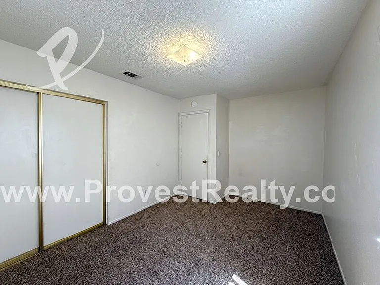 21777 Panoche Rd #4 — Photo 10