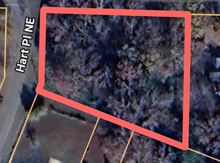 6 Golfview Dr NE, Arab, AL 35016