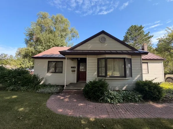 204 W Avenue D, Newberry, MI 49868