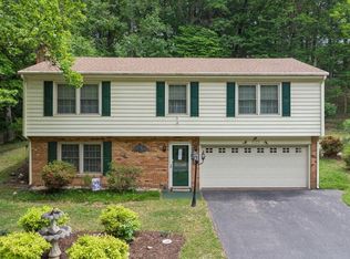 3123 Green Ridge Rd, Roanoke, VA 24019