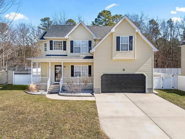 418 Ebony Tree Ave, Galloway, NJ 08205