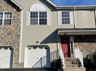 50 Victoria Dr #50, Somerset, NJ 08873
