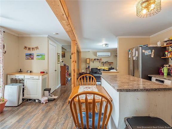 5th image of 15 Dorn Ridge Rd