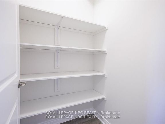 4th image of 41 Saint Davids St W #1B
