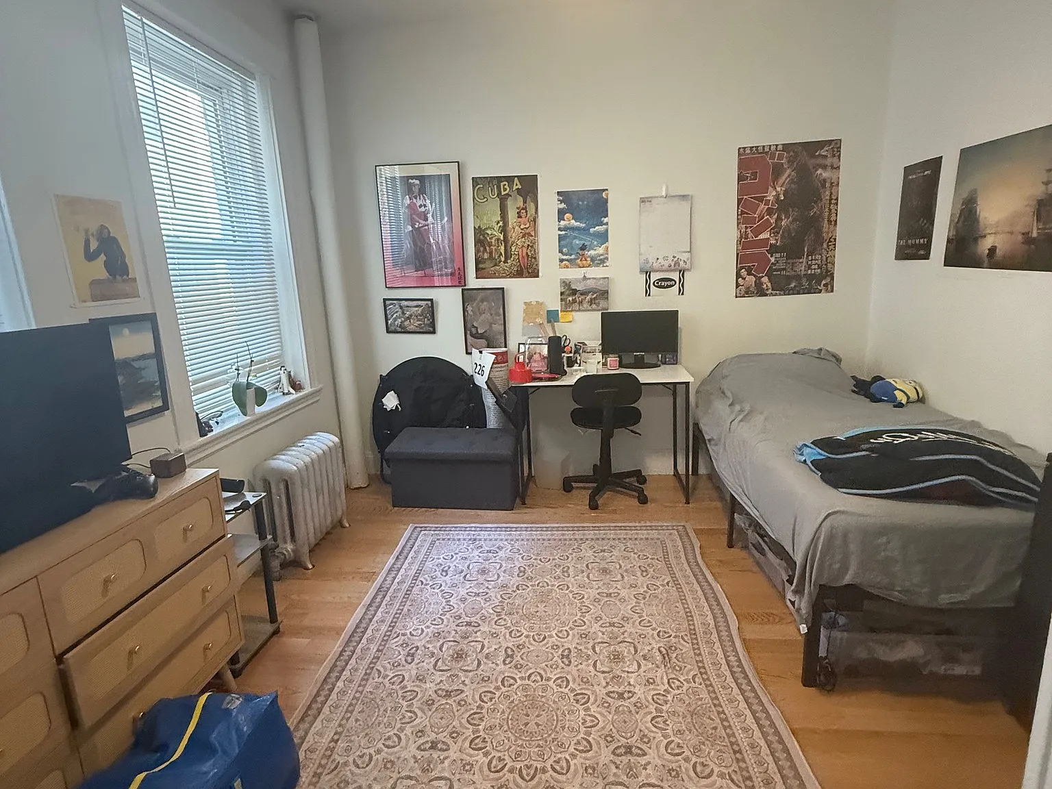 3 bed, 1.0 bath, $5,250 — Photo 3