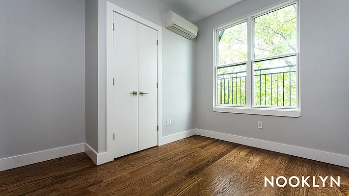 Rented by Nooklyn NYC LLC | media 5