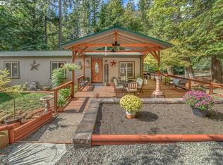 30775 Kenady Ln, Cottage Grove, OR 97424