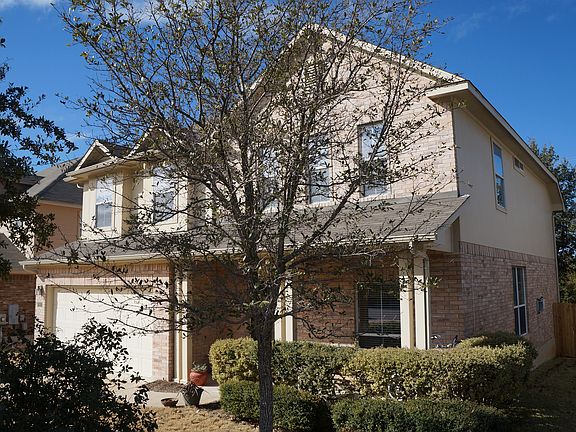 2nd image of 1411 Encino Dr