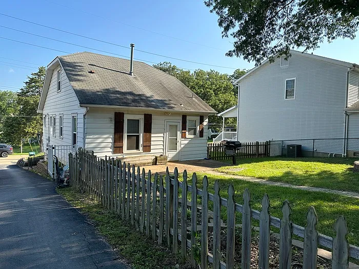 1722 W Woodbine Ave — Photo 19
