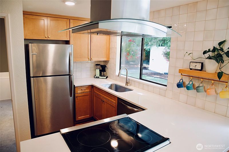 3rd image of 7707 35th Street NW