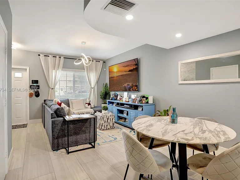 7921 Sanibel Dr #7921 — Photo 18