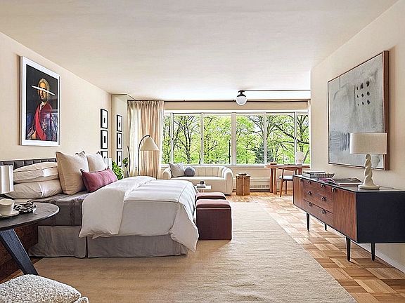5th image of 210 Central Park S #3CD