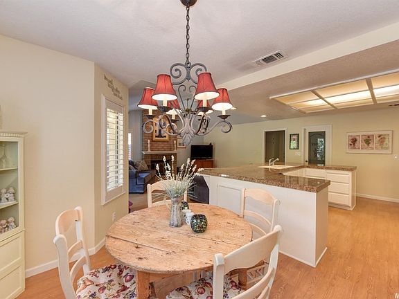 4th image of 4708 Broome Pl