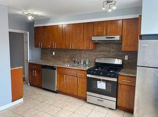 23-33 33rd Ave #3, Astoria, NY 11106